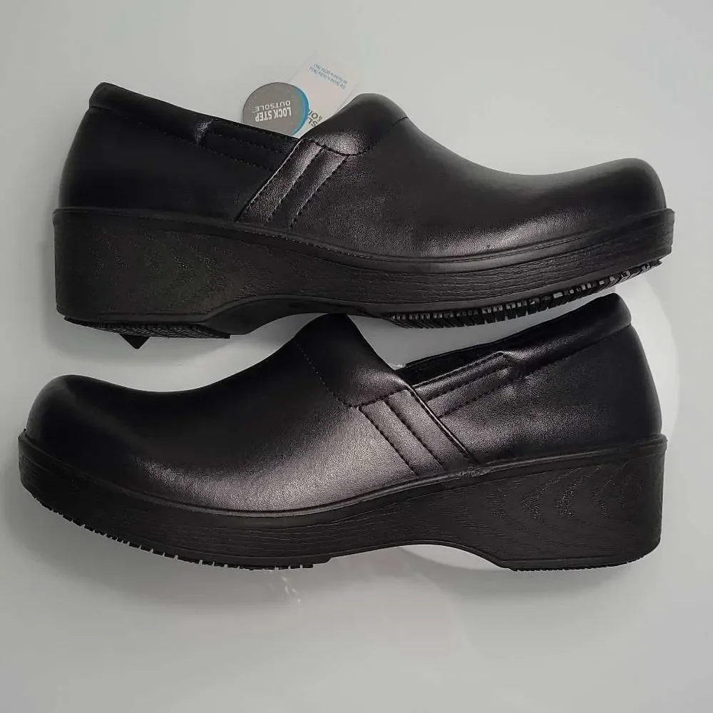 Dr. Scholl's NWT Women's Black Leather Dynamo Slip Resistant Safety Clogs Size 9 - Picture 5 of 8